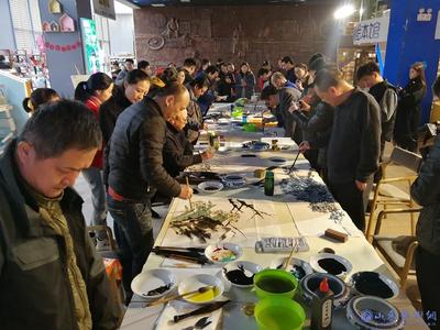 &ldquo;2019学雷锋日&rdquo;枣庄文艺家志愿服务行--走进鲁南书城